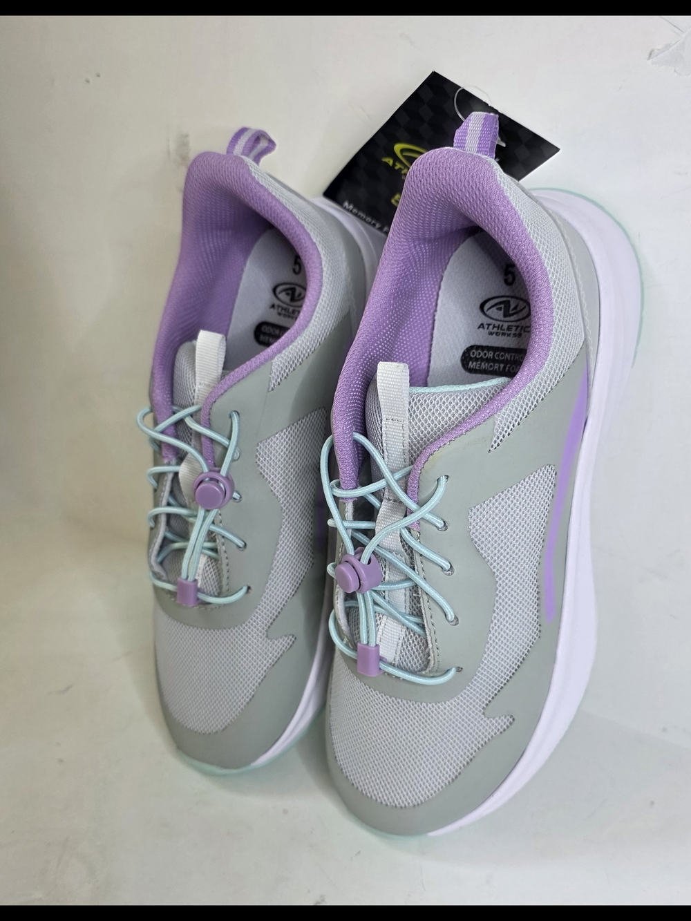 Athletic Works Spring Bungee Lace Up Active Sneakers Girls Size 5